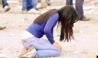 回来的女儿讲的什么故事
