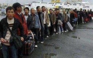 利比亚撤侨行动中哪些人员可以回来,包括取得利比亚国籍的华侨吗 利比亚撤侨羡慕中国人
